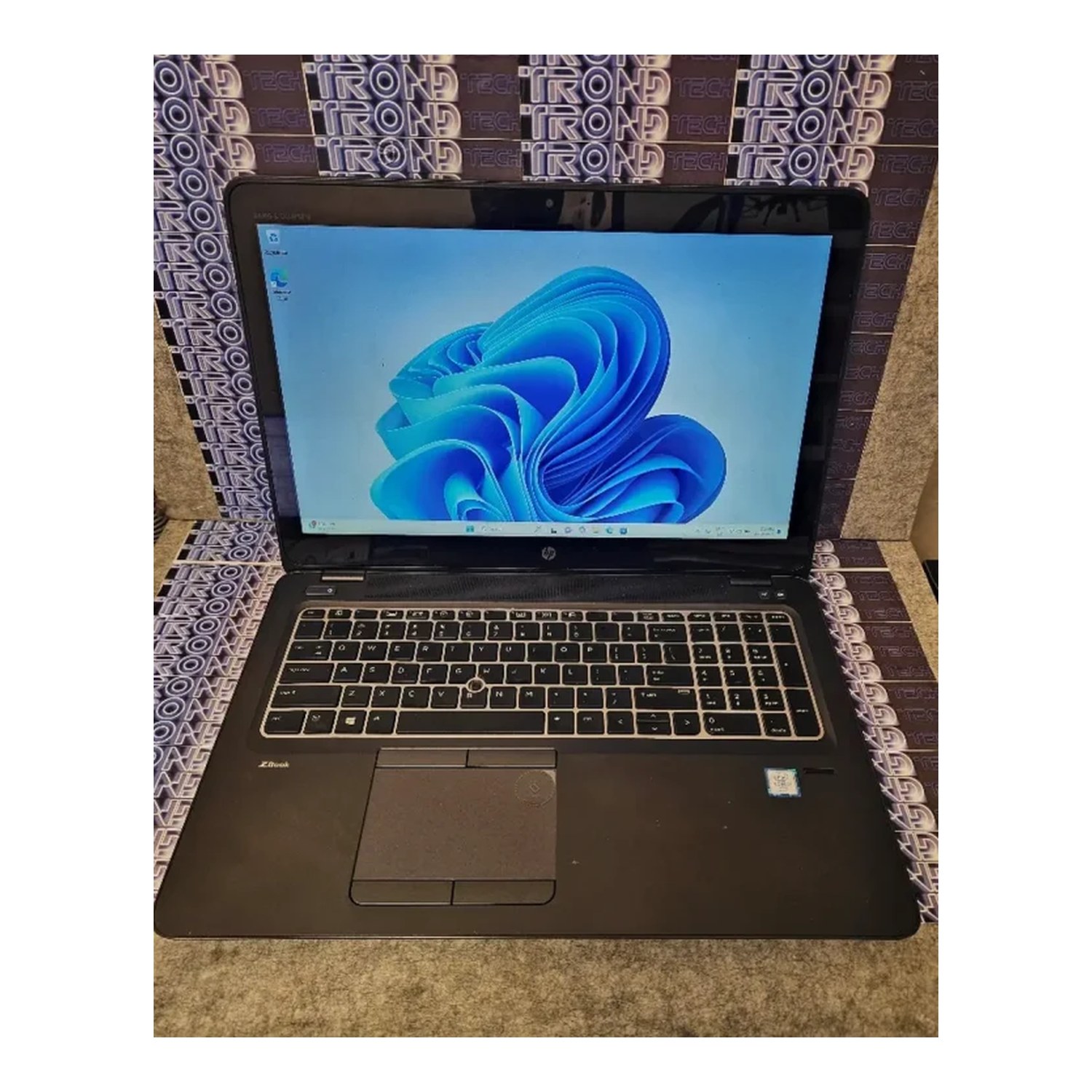 HP ZBOOK 15U G3 (2GB Graphics) — Core i5, 6th Gen, 8 GB RAM, 256 GB SSD (Grade A Renewed)